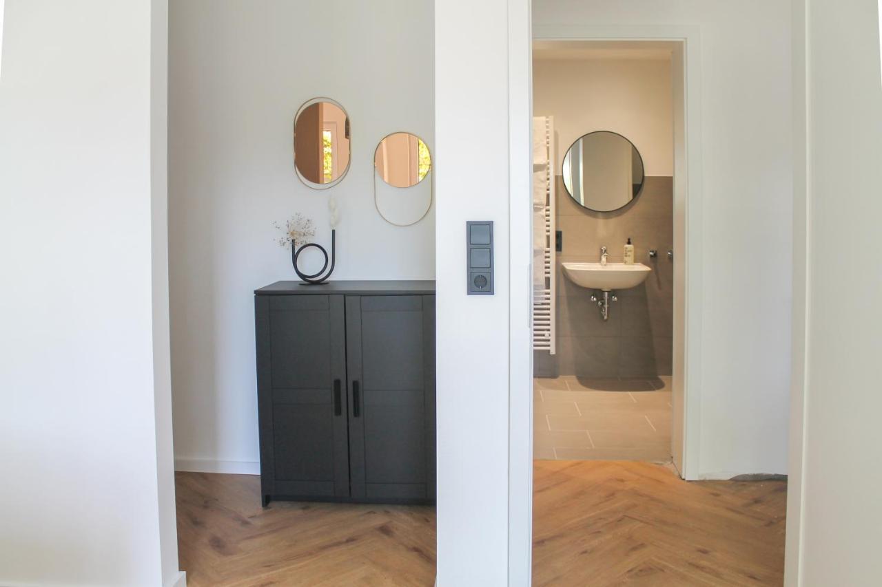 Modern Apartment - Fuer Freunde & Familien, Stadtnah, Parkplatz, E-Ladestation, Gitterbox Fuer Fahrraeder, Fitnessstudio, Digitale Gaestemappe Mit Restaurant- Und Unternehmenstipps Coblence Extérieur photo